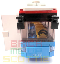 Load image into Gallery viewer, Oxford Block - Toys R Us Airport