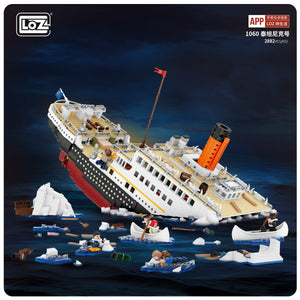 LOZ Sinking Titanic | 1060